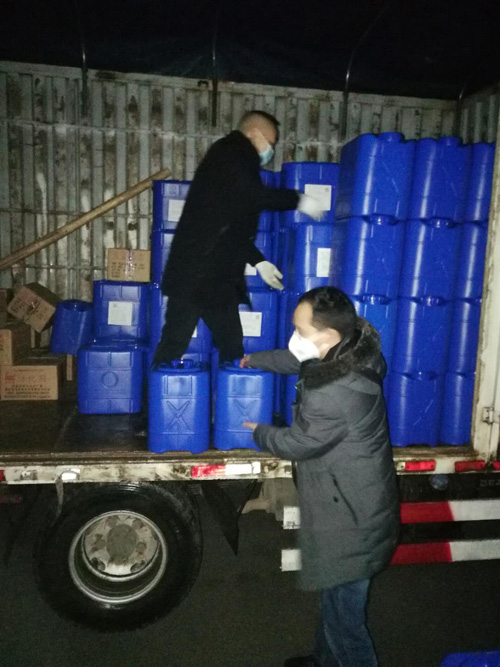 2020年2月16日疫情就是命令，防控就是责任 我公司为：万州凯源天燃气公司，万州南湖彼岸小区，重庆立信公司，重庆平安保险公司万州财产分公司消杀病毒进行中……创建美好万州城市，还我健康洁净家园，工人们，你们辛苦了！