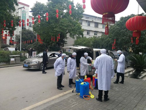 2020年2月16日疫情就是命令，防控就是责任 我公司为：万州凯源天燃气公司，万州南湖彼岸小区，重庆立信公司，重庆平安保险公司万州财产分公司消杀病毒进行中……创建美好万州城市，还我健康洁净家园，工人们，你们辛苦了！